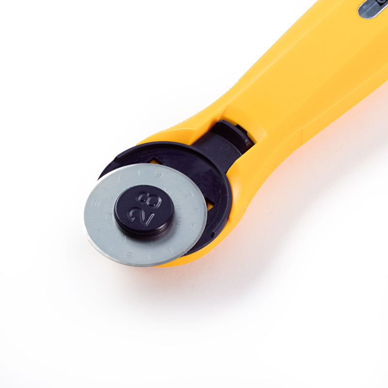 Cuttere si lame pentru cutter | Cutter rotativ mini, PRYM, diametru 28mm | Kreativshop.ro